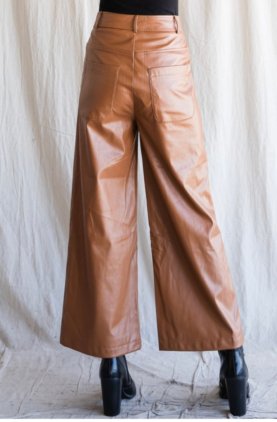 Faux leather trousers 0126